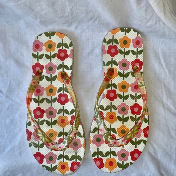 Vera Bradley Shoes - SOLD 🛍Vera Bradley Flip Flops Size 7